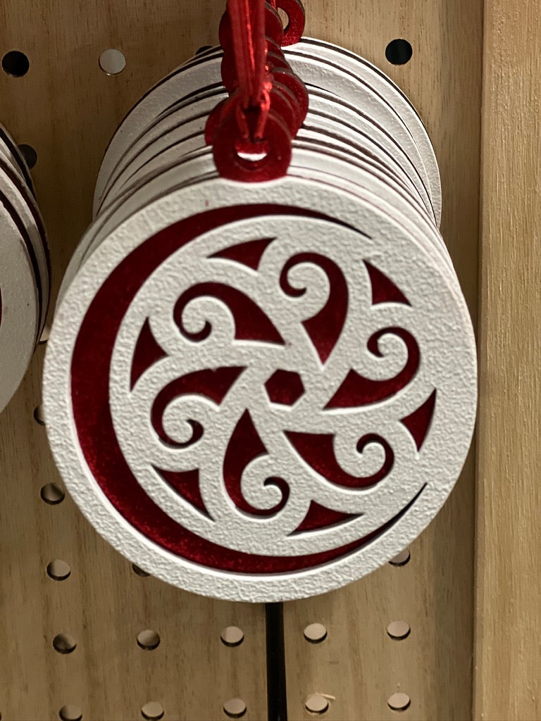 Scroll Pattern Ornament 2