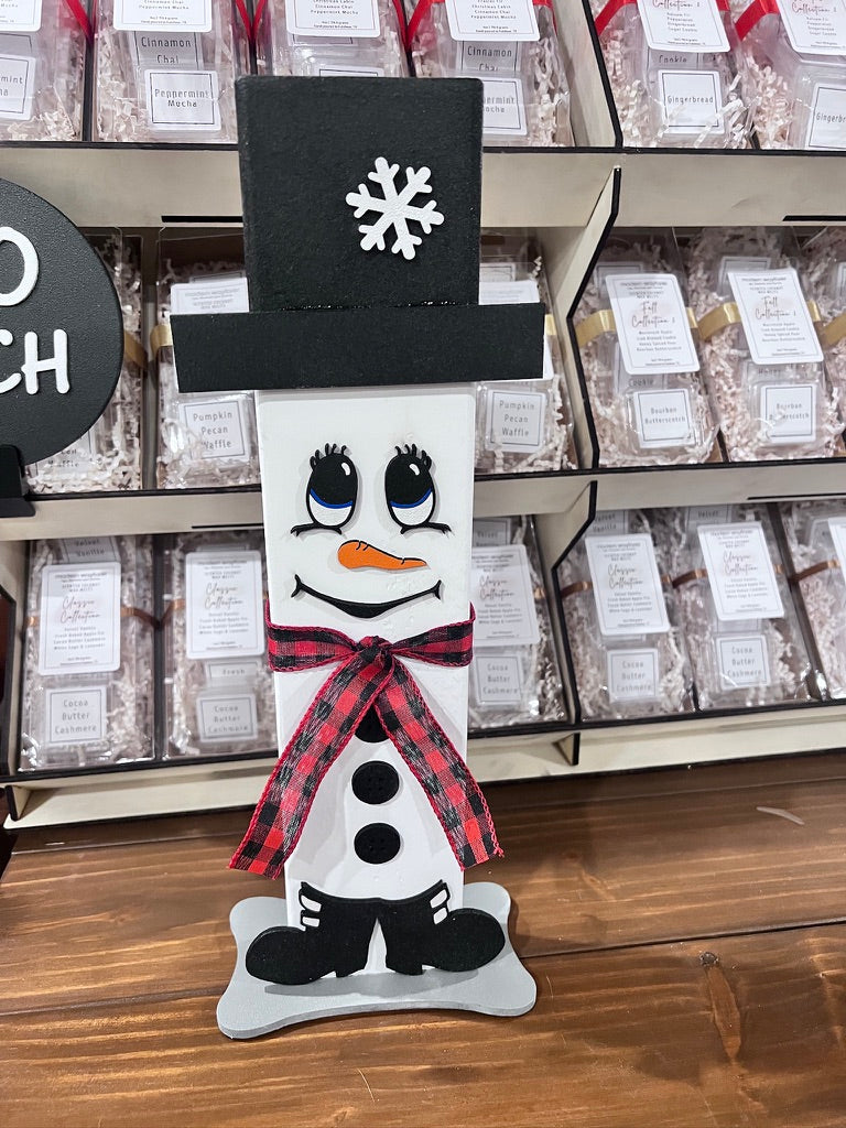 Snowman Shelf Sitter  Large